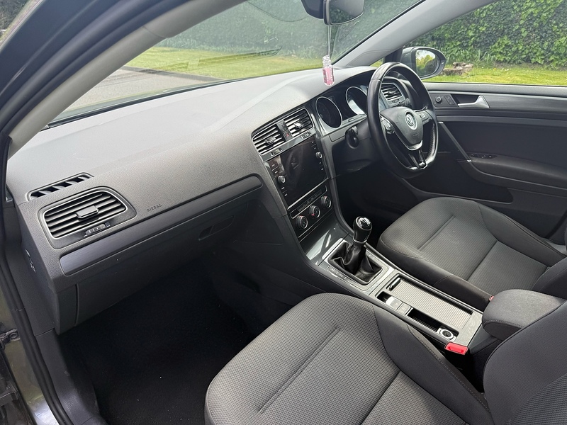 Volkswagen TSI EVO SE Nav Hatchback 1.5 Manual Petrol