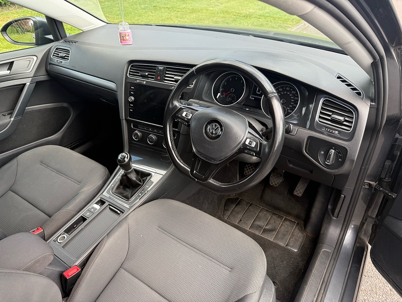 Volkswagen TSI EVO SE Nav Hatchback 1.5 Manual Petrol