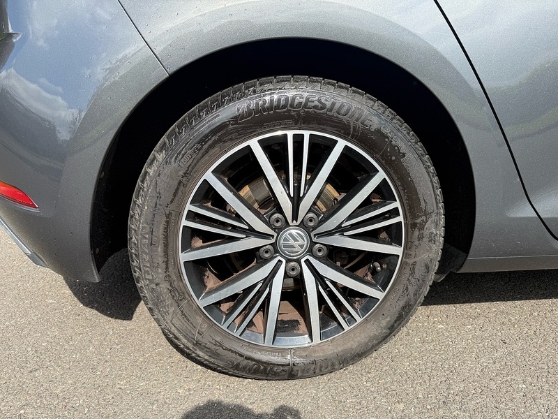 Volkswagen TSI EVO SE Nav Hatchback 1.5 Manual Petrol