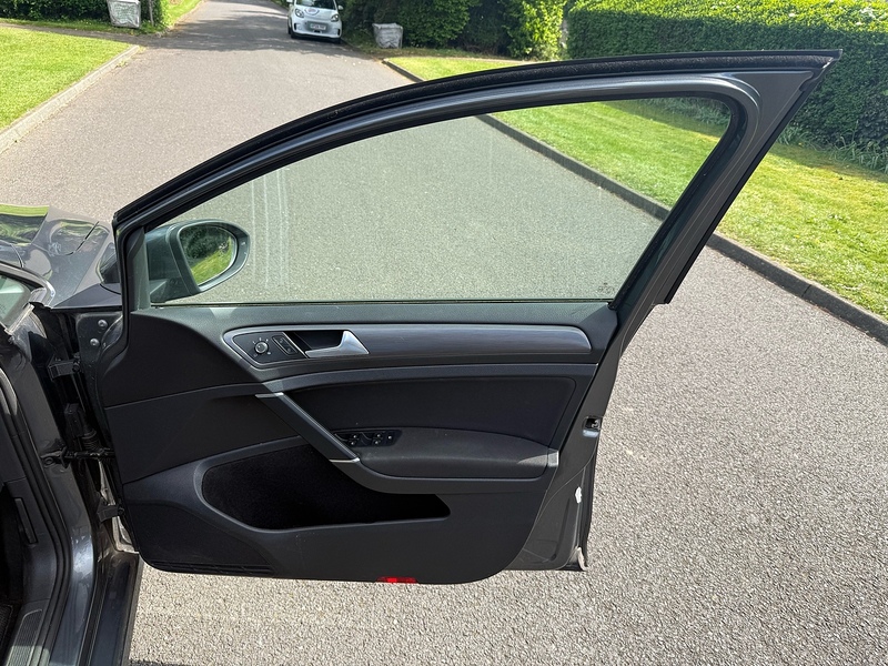 Volkswagen TSI EVO SE Nav Hatchback 1.5 Manual Petrol