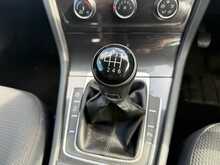 Volkswagen Golf TSI EVO SE Nav 