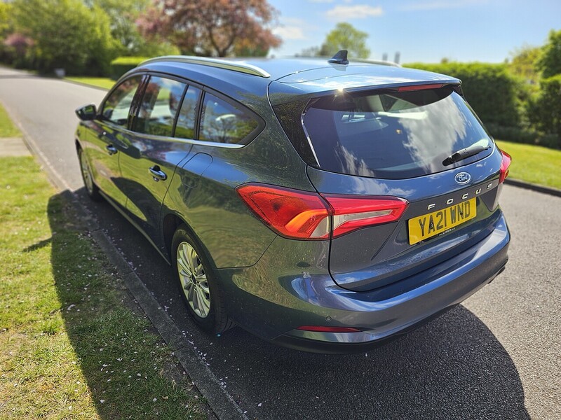 Ford EcoBlue Titanium Estate 2.0 Automatic Diesel
