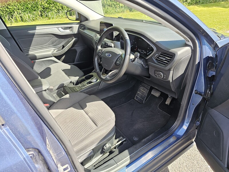Ford EcoBlue Titanium Estate 2.0 Automatic Diesel