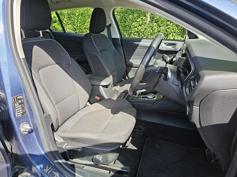 Ford EcoBlue Titanium Estate 2.0 Automatic Diesel