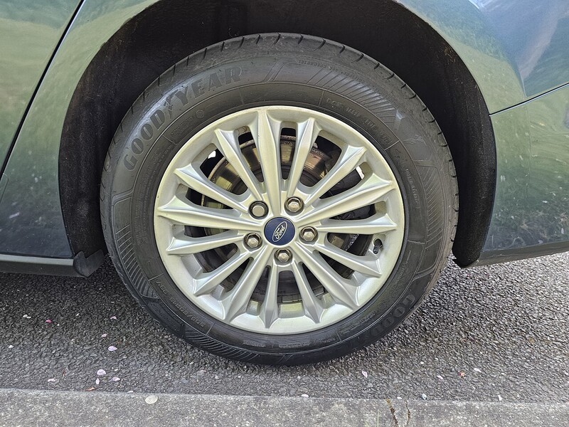 Ford EcoBlue Titanium Estate 2.0 Automatic Diesel