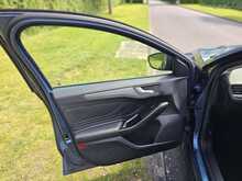 Ford Focus EcoBlue Titanium 