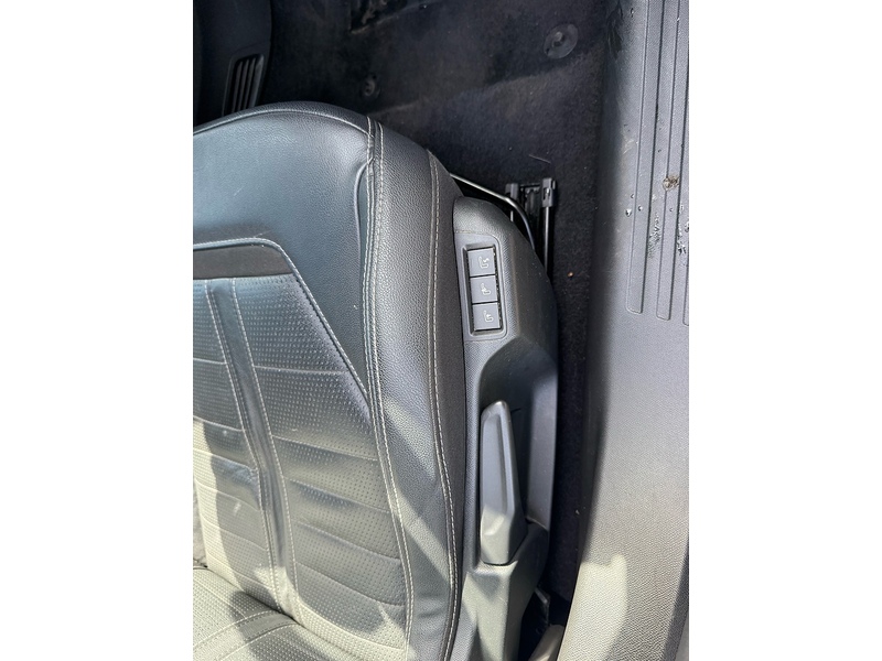 Vauxhall Ultimate Edition SUV 0.0 Automatic Electric