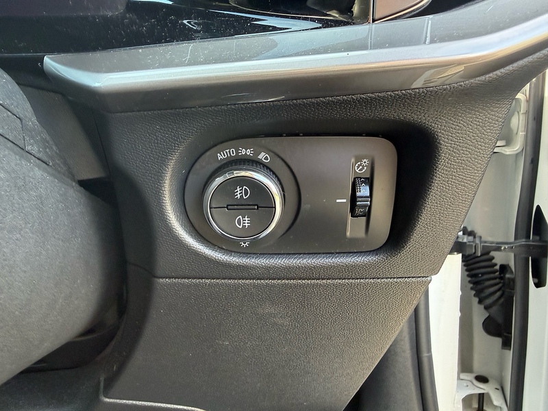 Vauxhall Ultimate Edition SUV 0.0 Automatic Electric