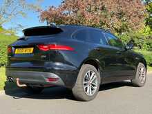 Jaguar F-PACE D180 R-Sport 