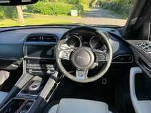 Jaguar F-PACE D180 R-Sport 
