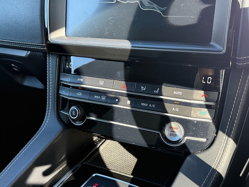 Jaguar D180 R-Sport SUV 2.0 Automatic Diesel