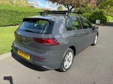 Volkswagen Golf TSI Life 