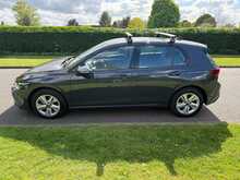 Volkswagen Golf TSI Life 