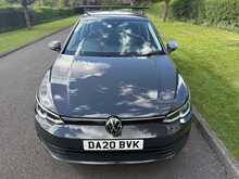 Volkswagen Golf TSI Life 