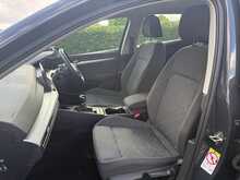 Volkswagen Golf TSI Life 