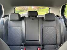 Volkswagen Golf TSI Life 