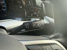 Volkswagen Golf TSI Life 