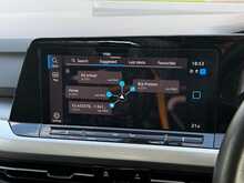 Volkswagen Golf TSI Life 