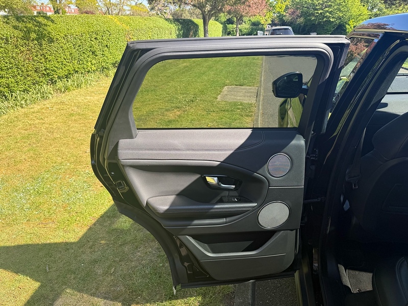Land Rover TD4 Landmark SUV 2.0 Automatic Diesel