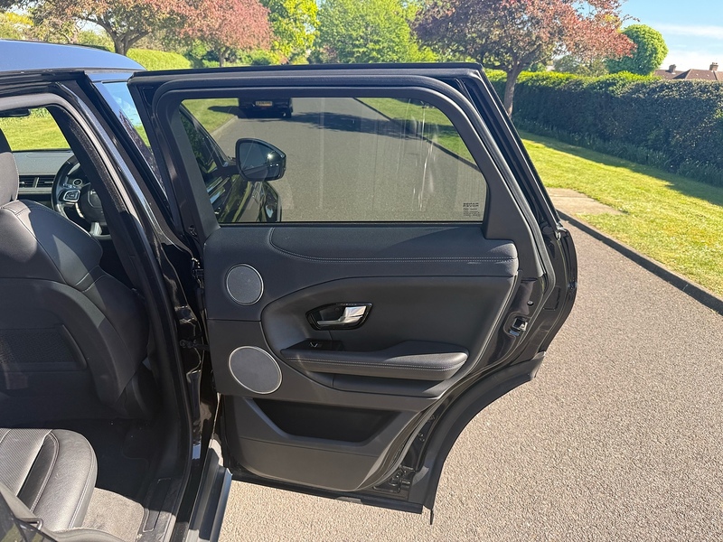 Land Rover TD4 Landmark SUV 2.0 Automatic Diesel