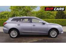 MG MG5 Exclusive Long Range 