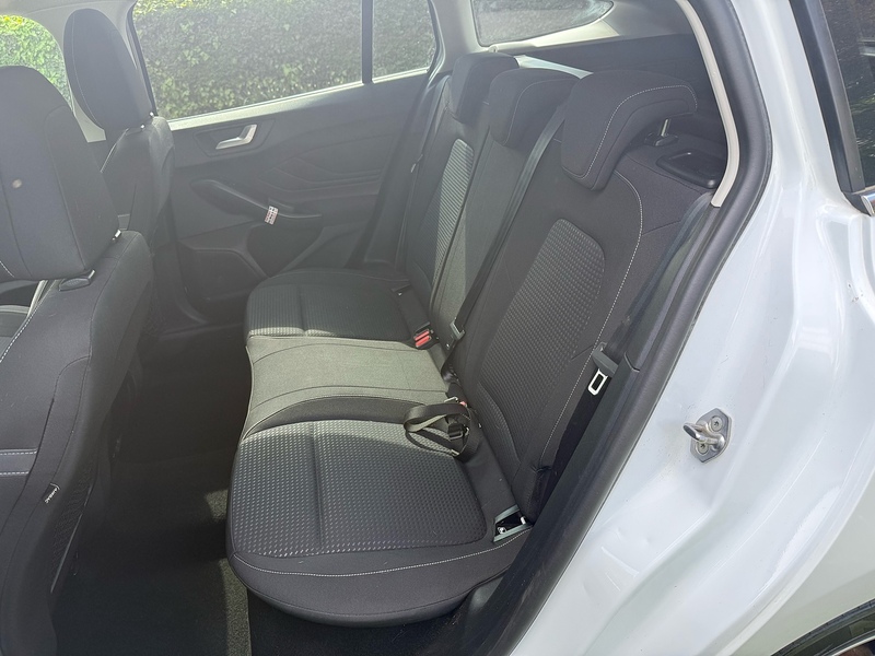 Ford EcoBlue Zetec Estate 1.5 Manual Diesel