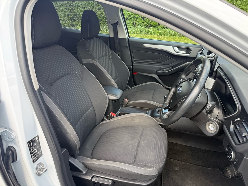 Ford EcoBlue Zetec Estate 1.5 Manual Diesel