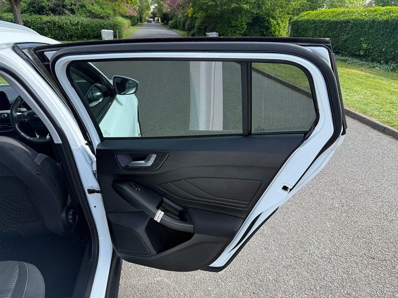 Ford EcoBlue Zetec Estate 1.5 Manual Diesel
