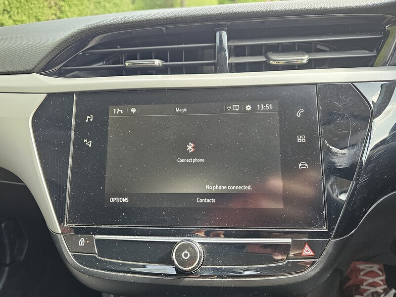 Vauxhall SE Nav Hatchback 1.2 Manual Petrol