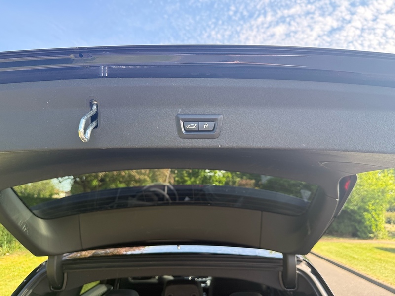 BMW Premier Edition Pro SUV 0.0 Automatic Electric