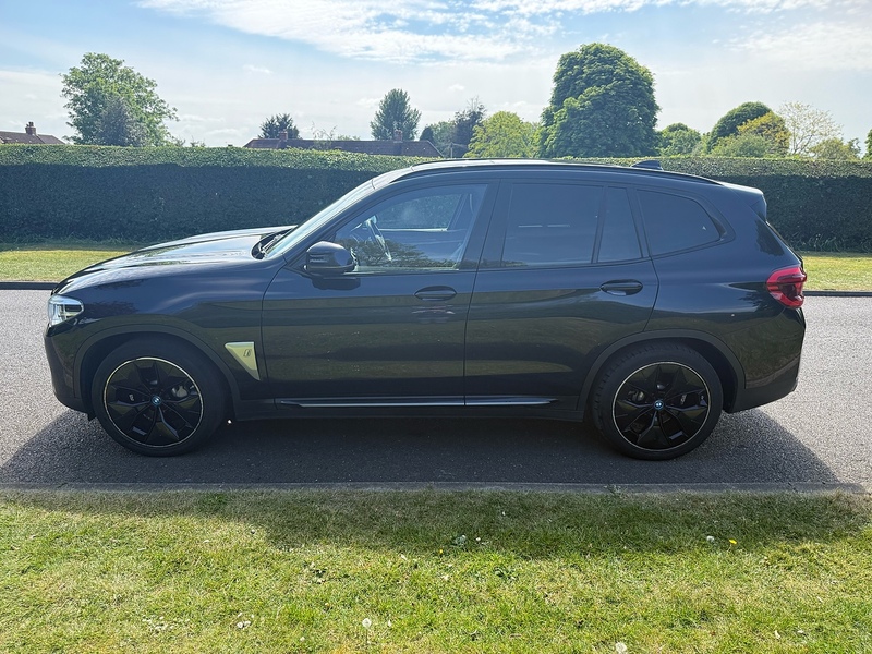 BMW Premier Edition Pro SUV 0.0 Automatic Electric