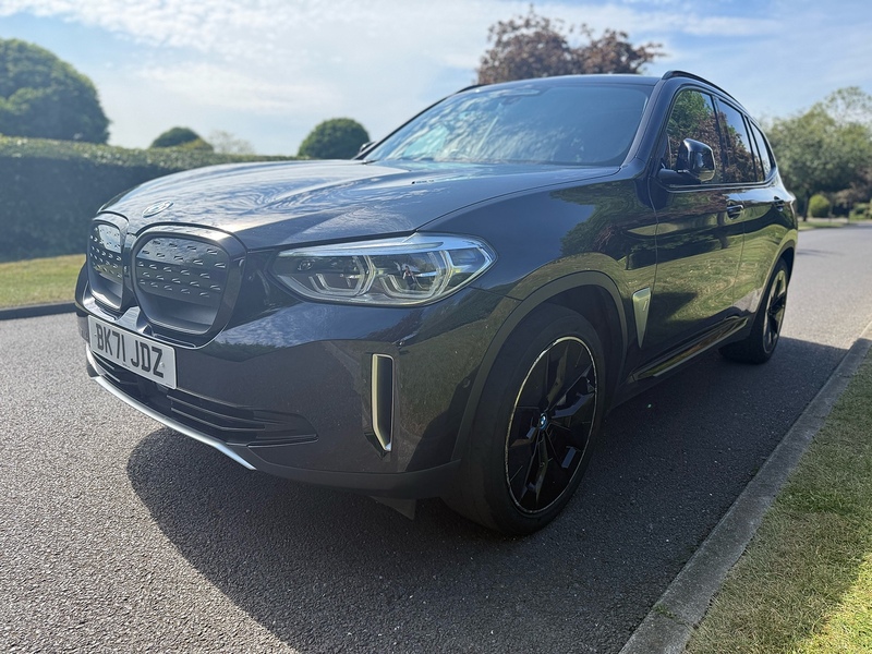 BMW Premier Edition Pro SUV 0.0 Automatic Electric