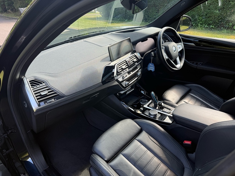 BMW Premier Edition Pro SUV 0.0 Automatic Electric