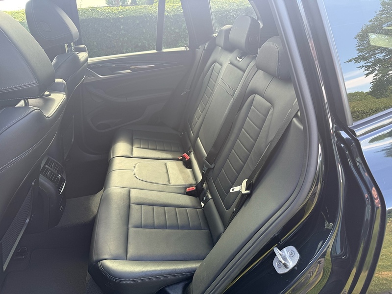 BMW Premier Edition Pro SUV 0.0 Automatic Electric