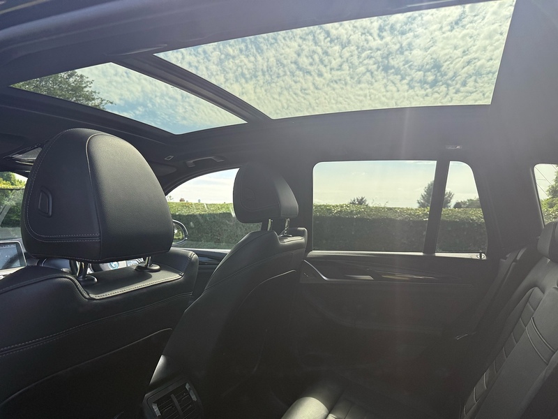 BMW Premier Edition Pro SUV 0.0 Automatic Electric