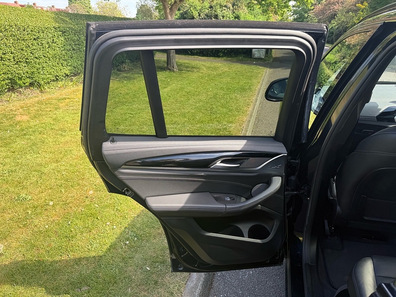 BMW Premier Edition Pro SUV 0.0 Automatic Electric
