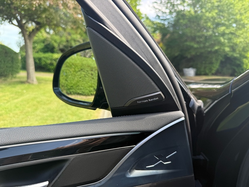 BMW Premier Edition Pro SUV 0.0 Automatic Electric