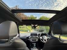 BMW iX3 Premier Edition Pro 