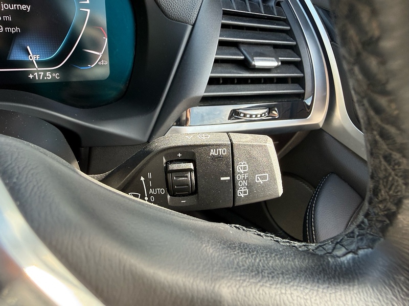 BMW Premier Edition Pro SUV 0.0 Automatic Electric
