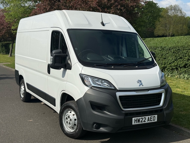 Peugeot BlueHDi 335 S Panel Van 2.2 Manual Diesel