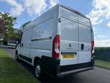 Peugeot Boxer BlueHDi 335 S 