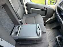 Peugeot Boxer BlueHDi 335 S 