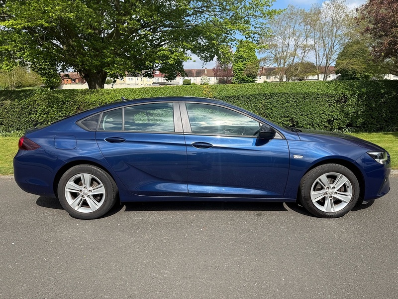 Vauxhall Turbo D SE Nav Hatchback 1.5 Manual Diesel