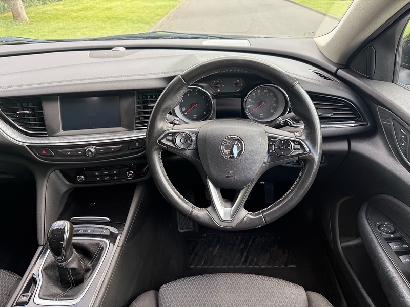 Vauxhall Turbo D SE Nav Hatchback 1.5 Manual Diesel