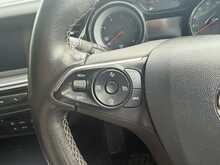 Vauxhall Insignia Turbo D SE Nav 