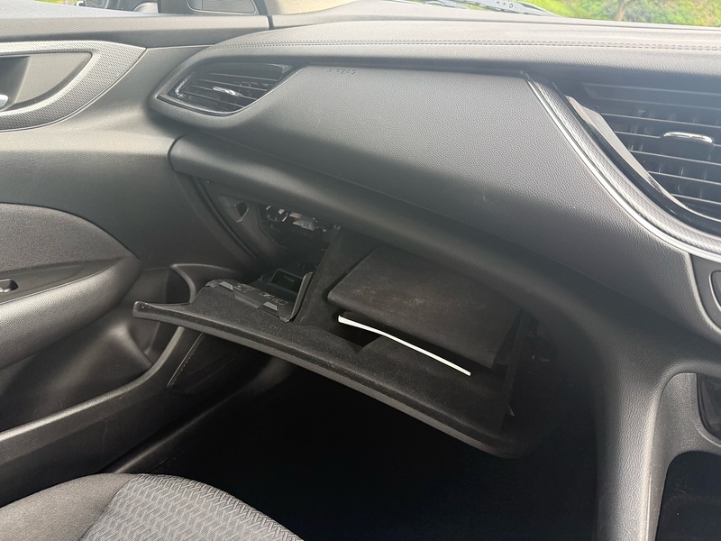 Vauxhall Turbo D SE Nav Hatchback 1.5 Manual Diesel