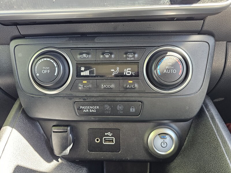 Nissan Acenta Hatchback 0.0 Automatic Electric