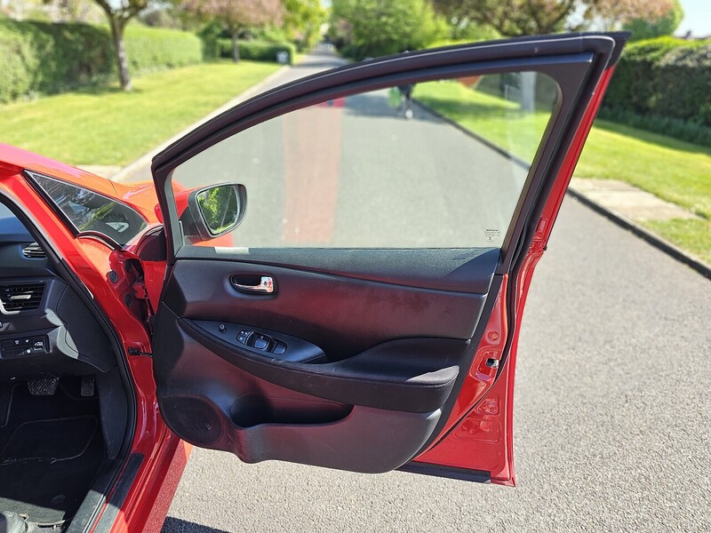 Nissan Acenta Hatchback 0.0 Automatic Electric