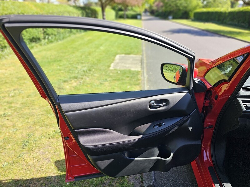 Nissan Acenta Hatchback 0.0 Automatic Electric