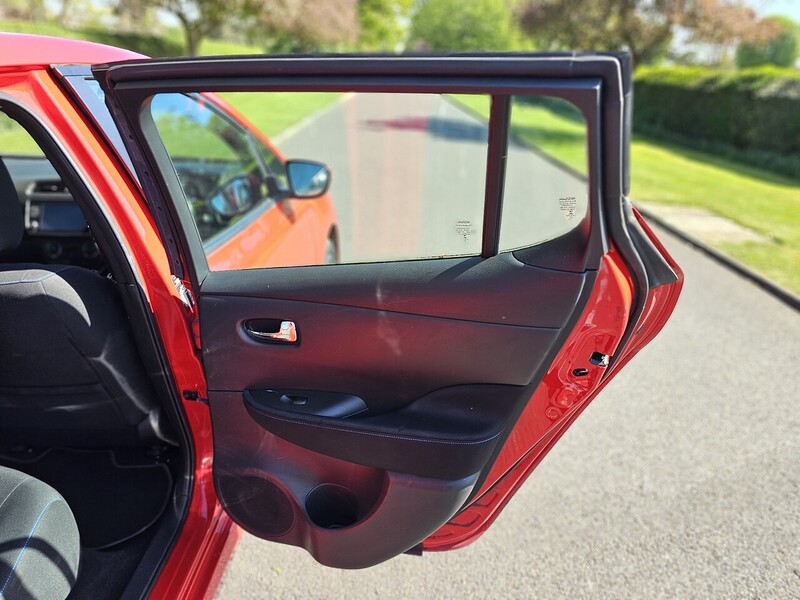 Nissan Acenta Hatchback 0.0 Automatic Electric